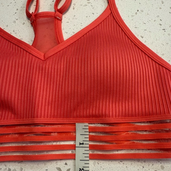 Victoria’s Secret PINK Lightly Lined Strappy Racerback Sports Bra Size Sm Coral - Picture 11 of 11